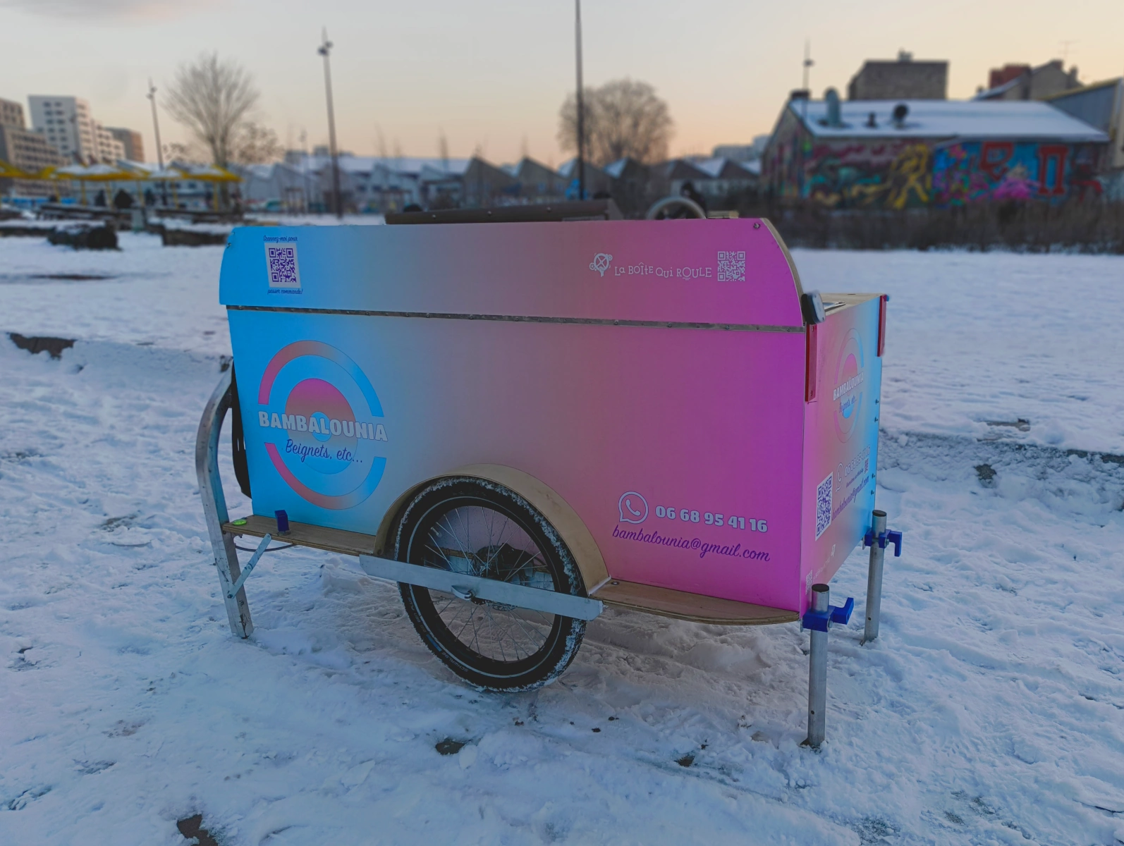 Vélo foodbike friteuse stable béquilles.webp